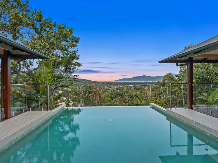 2D Trundle Terrace, Whitfield QLD 4870