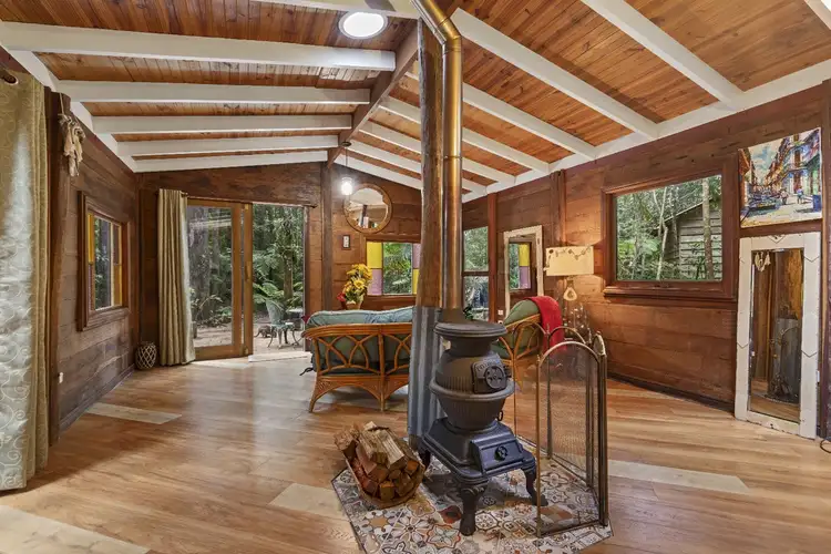 33 Banksia Road, Springbrook QLD 4213