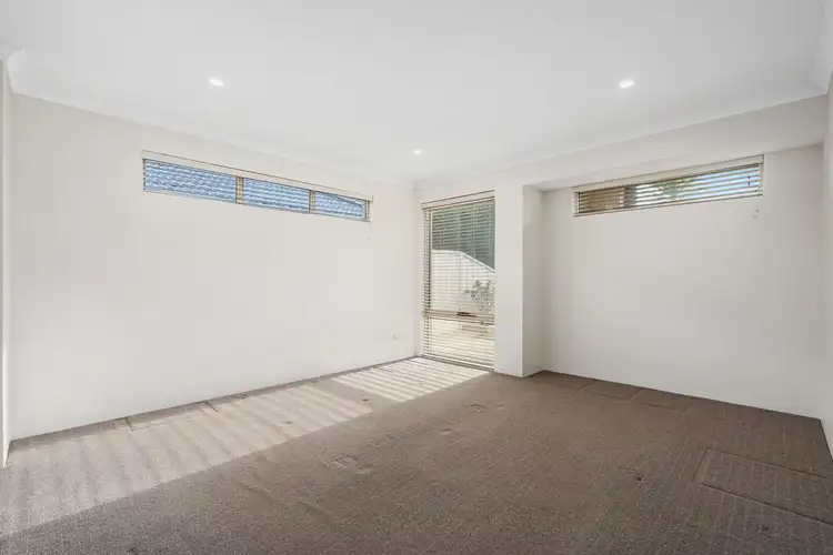 Sixth view of Homely house listing, 26 Collanda Circuit, Carramar WA 6031