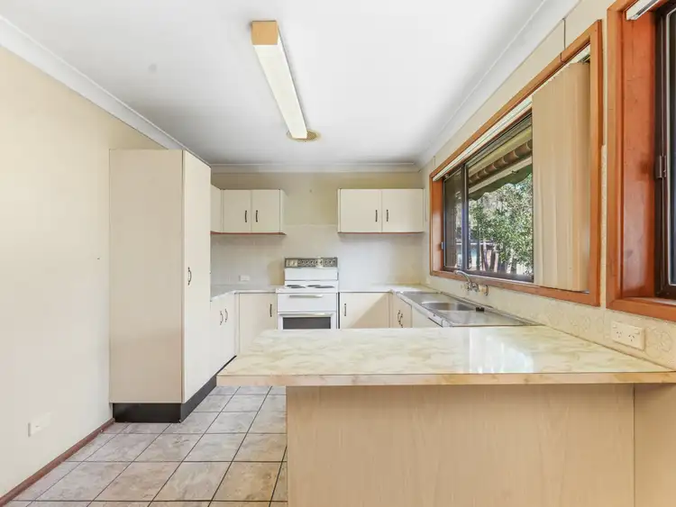 Seventh view of Homely house listing, 5 Tuglow Place, Leumeah NSW 2560