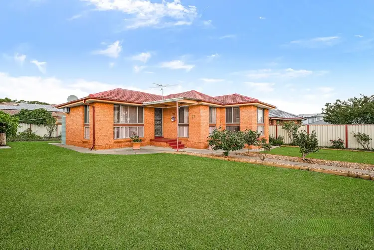 53 Curran Street, Prairiewood NSW 2176