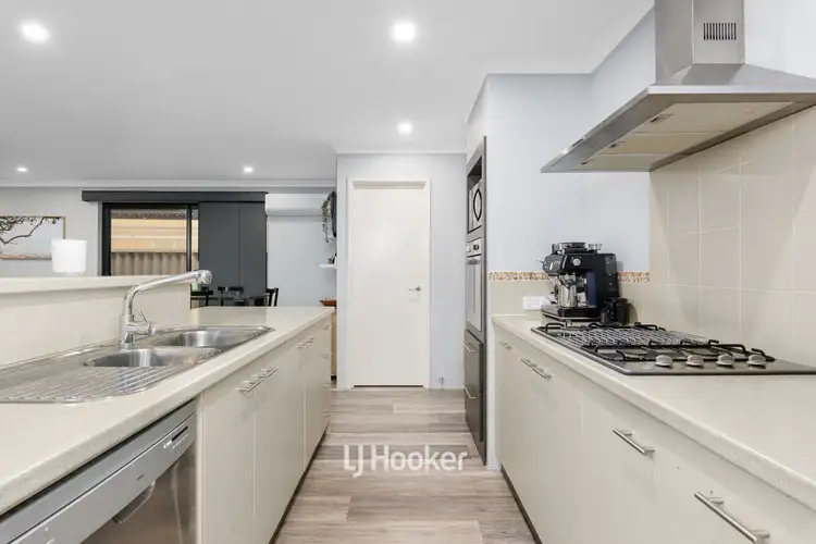 Sixth view of Homely house listing, 3 Maalak Turn, Dalyellup WA 6230