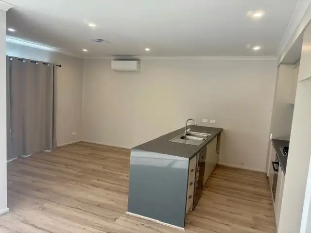 Fourth view of Homely townhouse listing, 8 Rhumerie Close, Clyde North VIC 3978