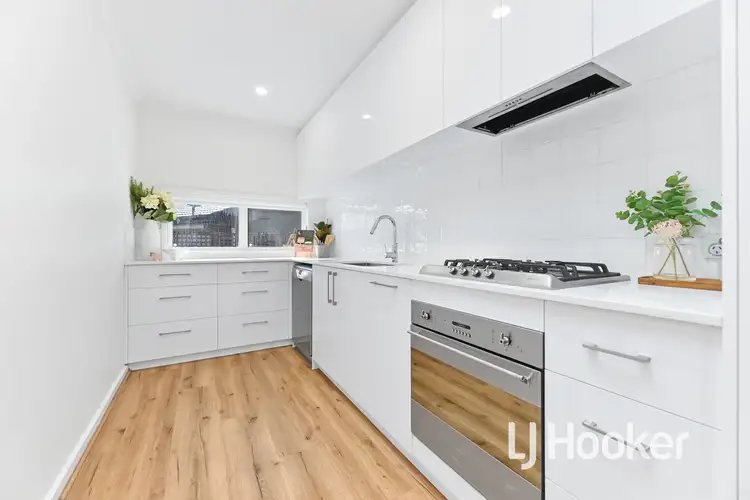 Fourth view of Homely unit listing, 1/21 Green Valley Crescent, Hampton Park VIC 3976