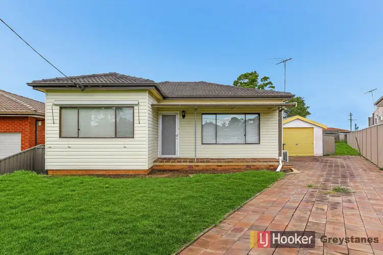 15 Lance Crescent, Greystanes NSW 2145