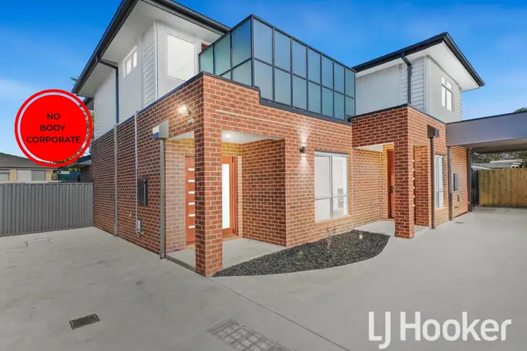 2/21 Green Valley Crescent, Hampton Park VIC 3976
