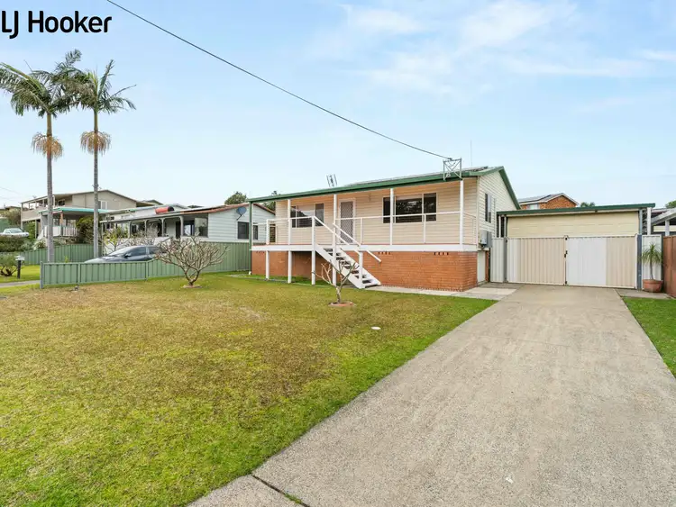 127 Greens Road, Greenwell Point NSW 2540