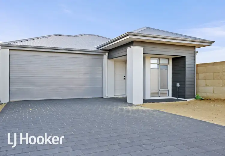 Second view of Homely house listing, 29 Geordie Loop, Eglinton WA 6034