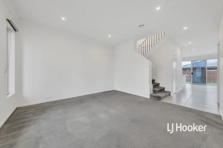 Second view of Homely townhouse listing, 4 Broadbeach Circuit, Sanctuary Lakes VIC 3030