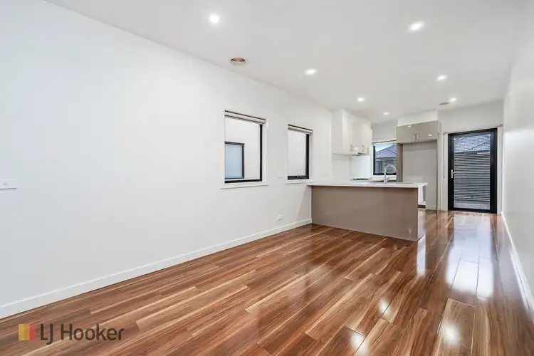 Sixth view of Homely townhouse listing, 32 Faith Road, Craigieburn VIC 3064