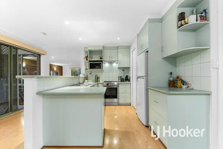 Third view of Homely house listing, 5 Rachael Court, Pakenham VIC 3810