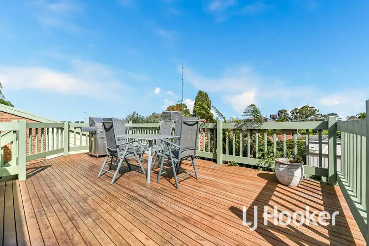 Sixth view of Homely house listing, 5 Rachael Court, Pakenham VIC 3810