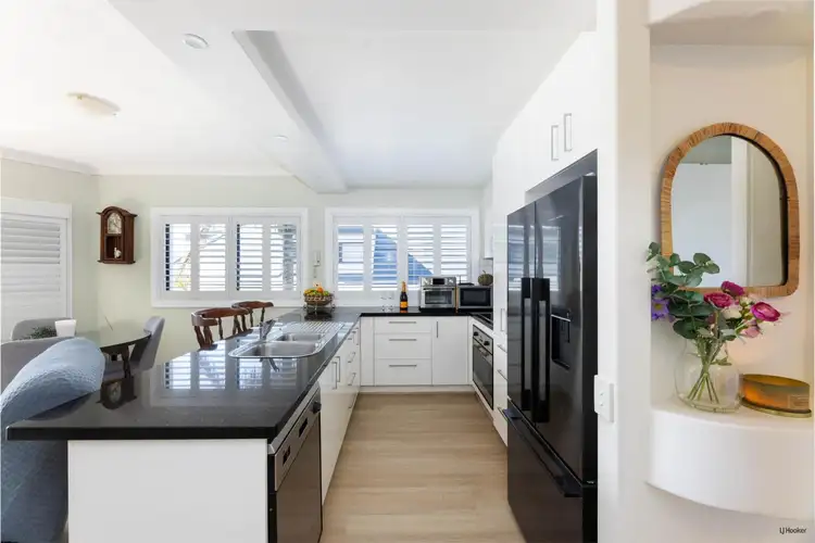 4/38-40 Tweed Street, Coolangatta QLD 4225