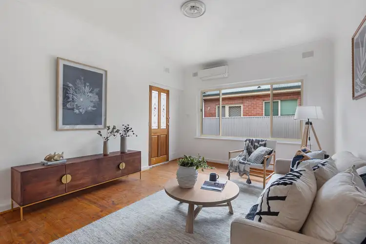 2 & 2A Rosella Street