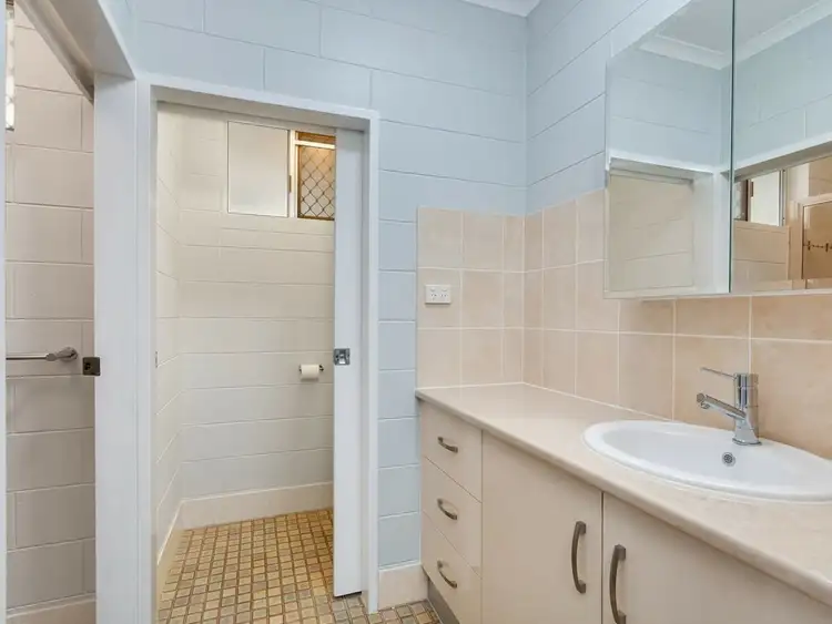Fifth view of Homely house listing, 8 Goldwyn Close, White Rock QLD 4868