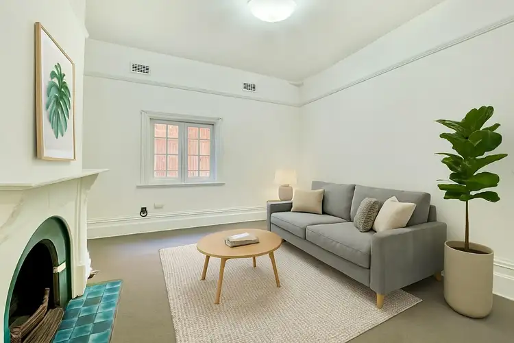 25 DESPOINTES STREET, Marrickville NSW 2204