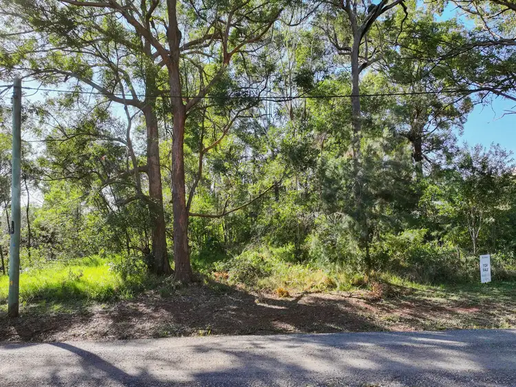 15 Tulip St, Russell Island QLD 4184