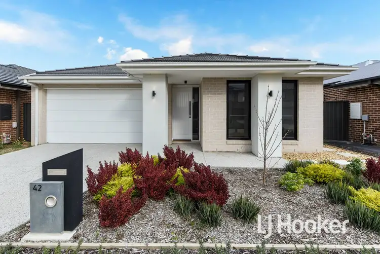 Main view of Homely house listing, 42 Dalhalla Circuit, Clyde North VIC 3978