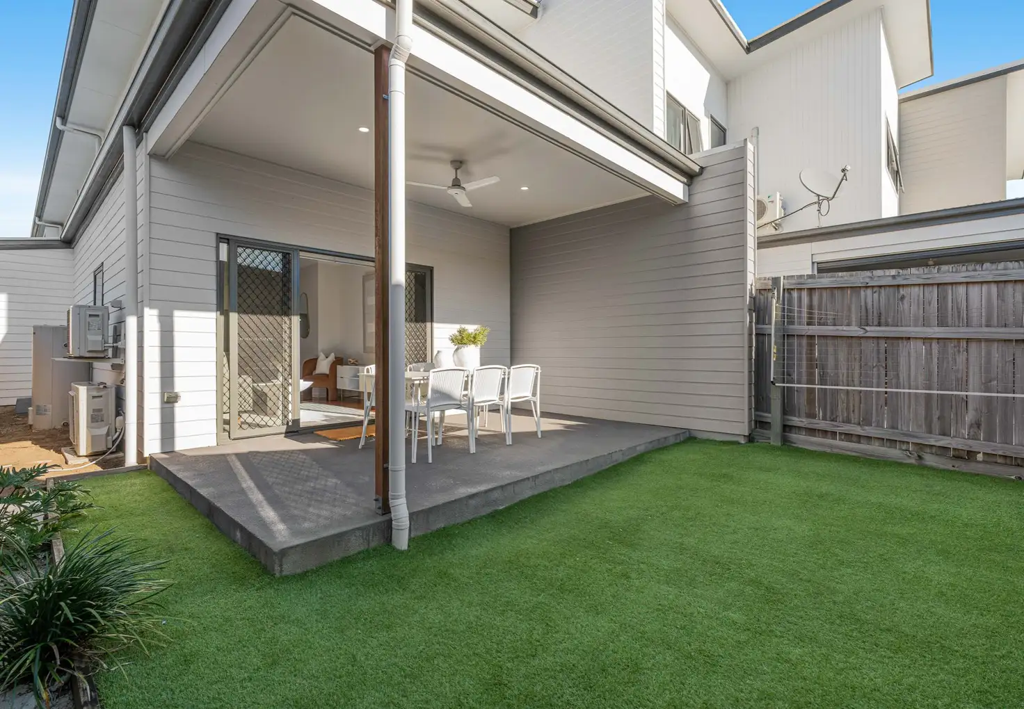 Main view of Homely townhouse listing, 2/38 Murarrie Road, Murarrie QLD 4172