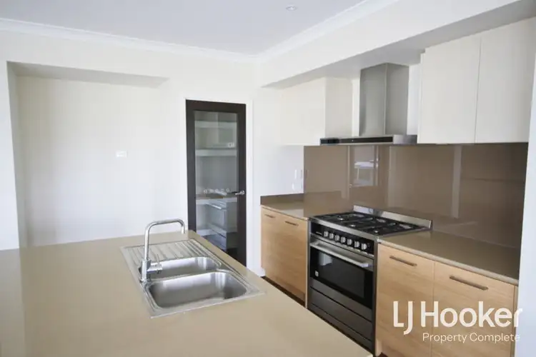 12 Peak Lane, Yarrabilba QLD 4207