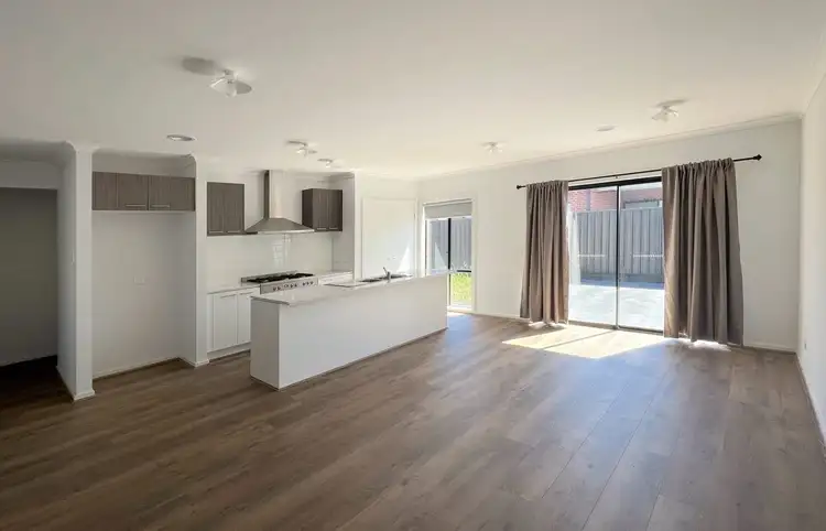 Second view of Homely house listing, 31 Foundation Avenue, Clyde VIC 3978