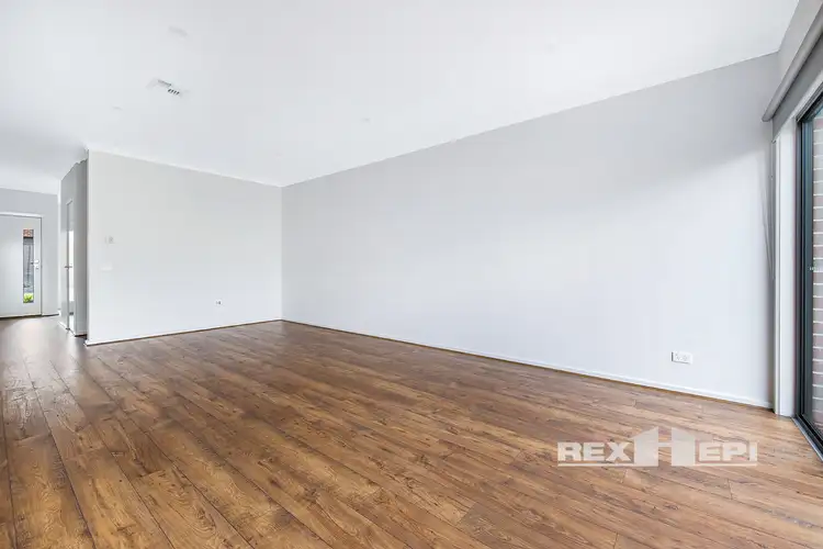 Second view of Homely house listing, 4 Manzanilla Way, Lynbrook VIC 3975
