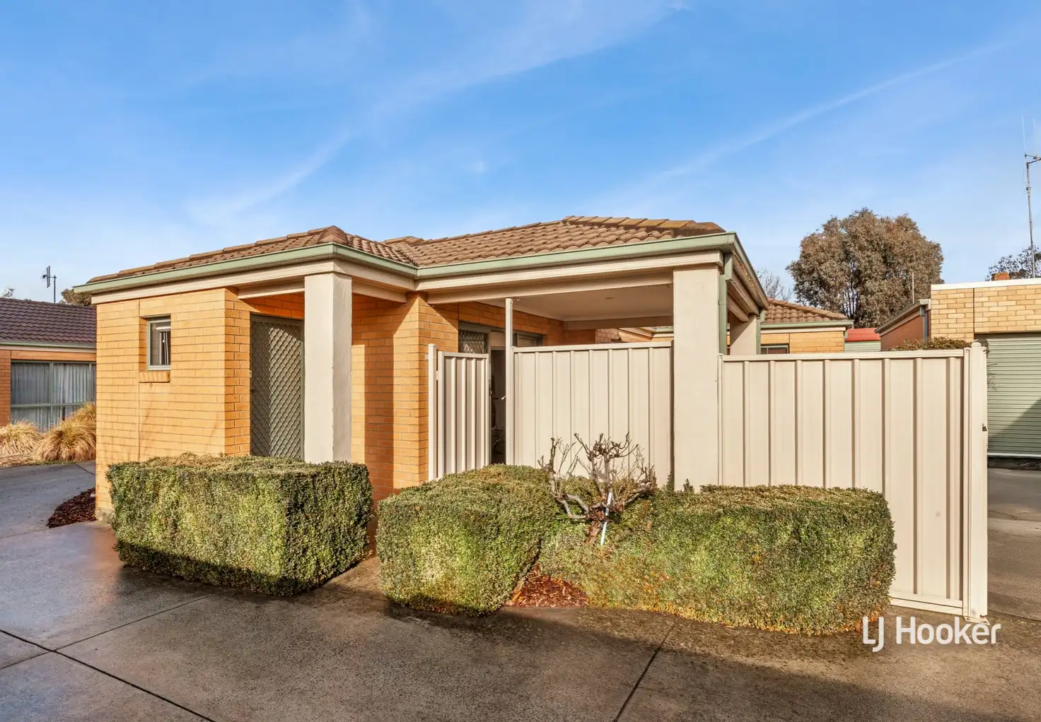 Main view of Homely unit listing, Unit 2/40 Gavan St, Broadford VIC 3658