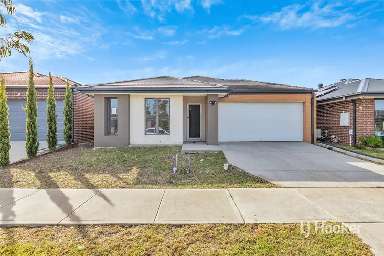 13 Praline Street, Manor Lakes VIC 3024