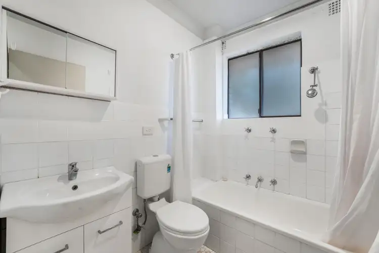 Sixth view of Homely unit listing, 21/8-10 Goulburn Street, Warwick Farm NSW 2170