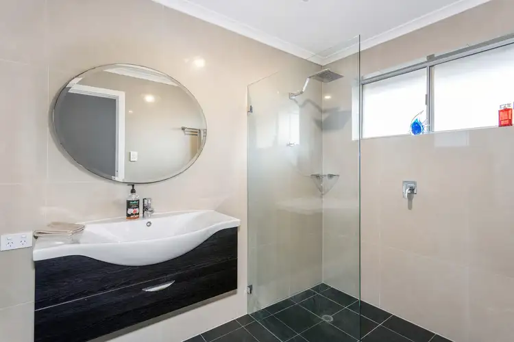 Fifth view of Homely house listing, 4 Phoebe Avenue, Modbury Heights SA 5092