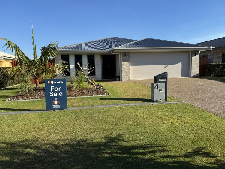 4 Seagull Circuit, Point Vernon QLD 4655