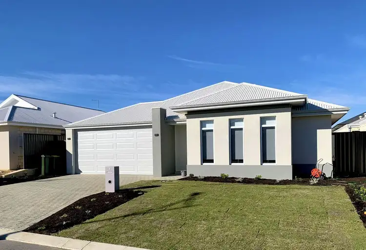 5 Hermosa Way, Madora Bay WA 6210