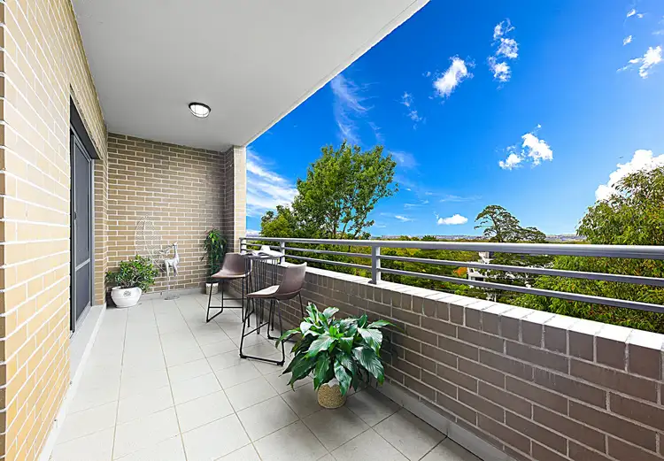 703/3-5 Clydesdale Place, Pymble NSW 2073