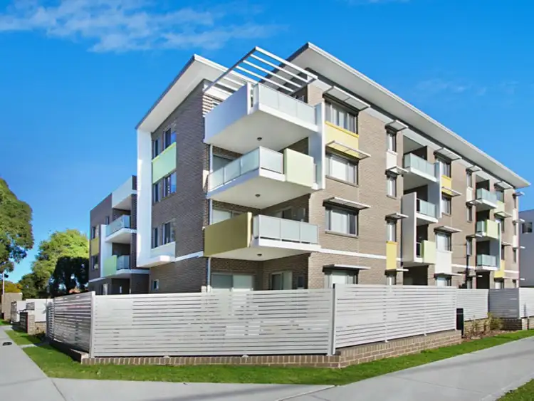 Main view of Homely unit listing, 21/51 Toongabbie Road, Toongabbie NSW 2146