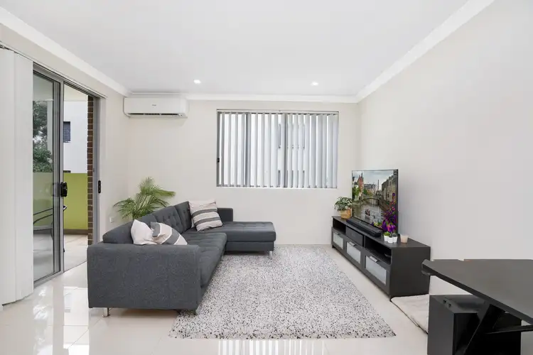 Second view of Homely unit listing, 21/51 Toongabbie Road, Toongabbie NSW 2146