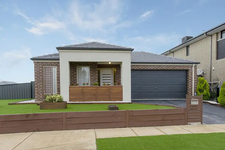 101 Tom Roberts Parade, Point Cook VIC 3030