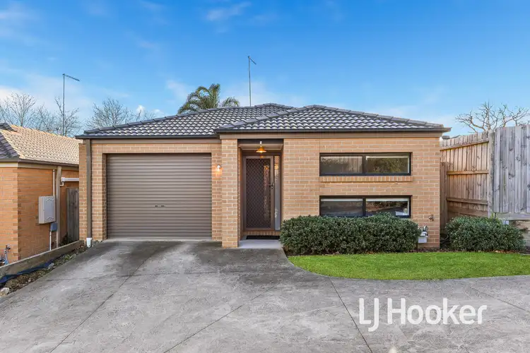 Main view of Homely unit listing, 1/3 Springwater Drive, Drouin VIC 3818