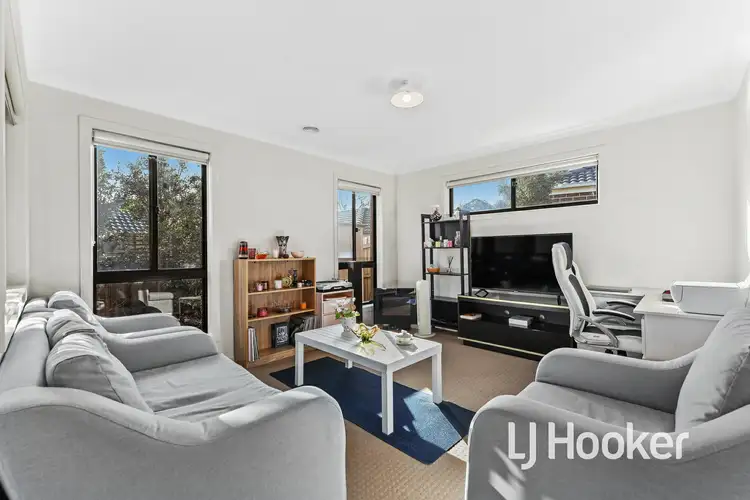 Fifth view of Homely unit listing, 1/3 Springwater Drive, Drouin VIC 3818