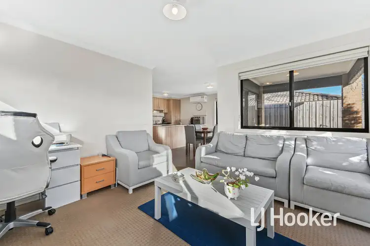 Sixth view of Homely unit listing, 1/3 Springwater Drive, Drouin VIC 3818