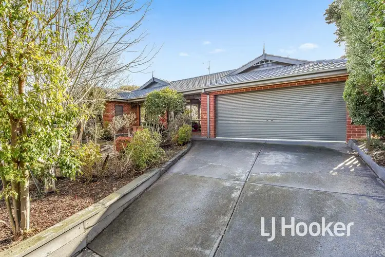 20 Nathan Court, Pakenham VIC 3810