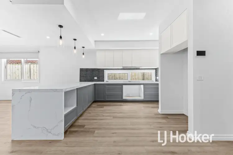 Sixth view of Homely house listing, 15 Kenyan Avenue, Clyde VIC 3978