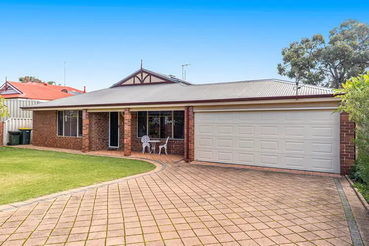 7 Stevenson Place, Byford WA 6122