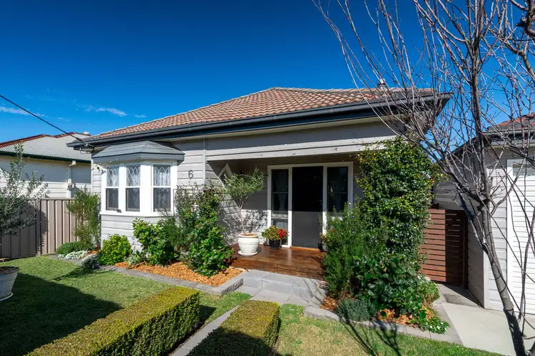6 Russell Street, Telarah NSW 2320