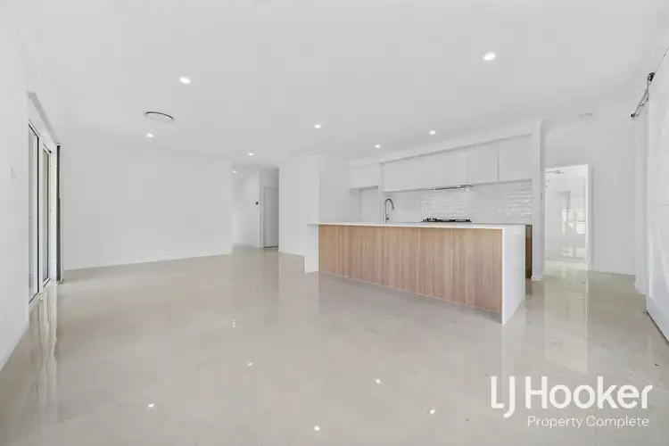 46 Palmview Street, Ripley QLD 4306