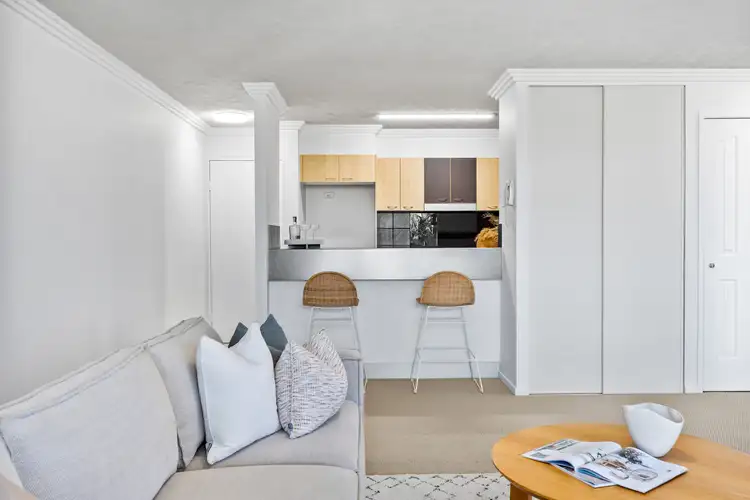 Fifth view of Homely unit listing, 15/45 Montana Road, Mermaid Beach QLD 4218