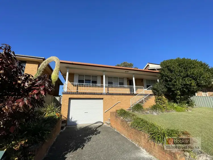 7 Emanuel Crescent, South West Rocks NSW 2431