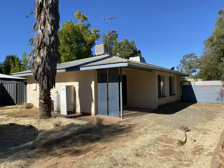 30 Abrahams Crescent, Braitling NT 870