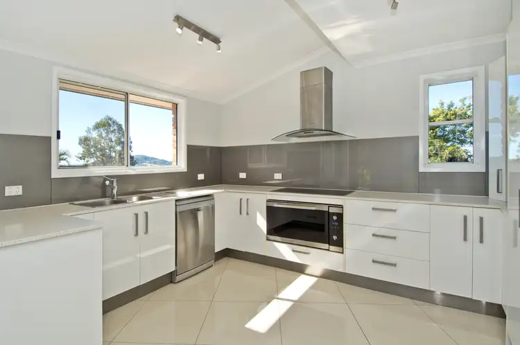 Third view of Homely house listing, 10 Leanne Court, Mount Warren Park QLD 4207