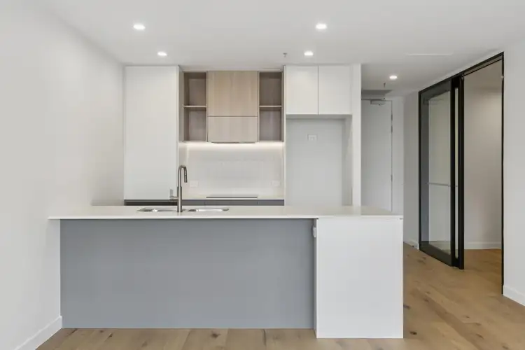1201/104 Easty Street, Phillip ACT 2606