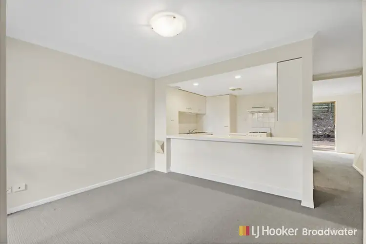 2/79 Government Road, Labrador QLD 4215